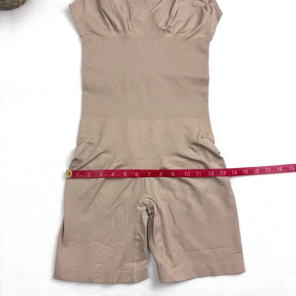 Shecurve Seamless Nude Smoothing Full Body Booty Popping Shapewear Bodysuit (XL)